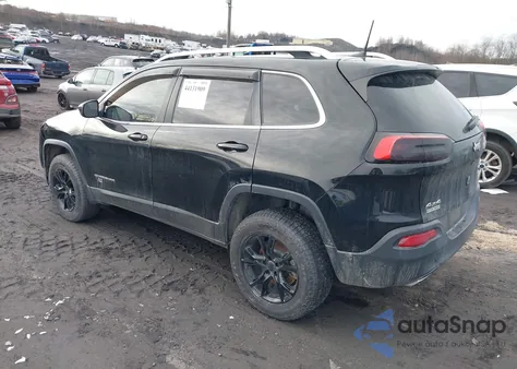 2017 Jeep Cherokee Latitude 4X4 из США, поврежденный, VIN 1C4PJMCS0HW567897
